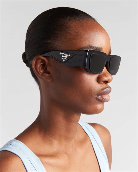 espejuelos prada de mujer|gafas de sol Prada mujer.